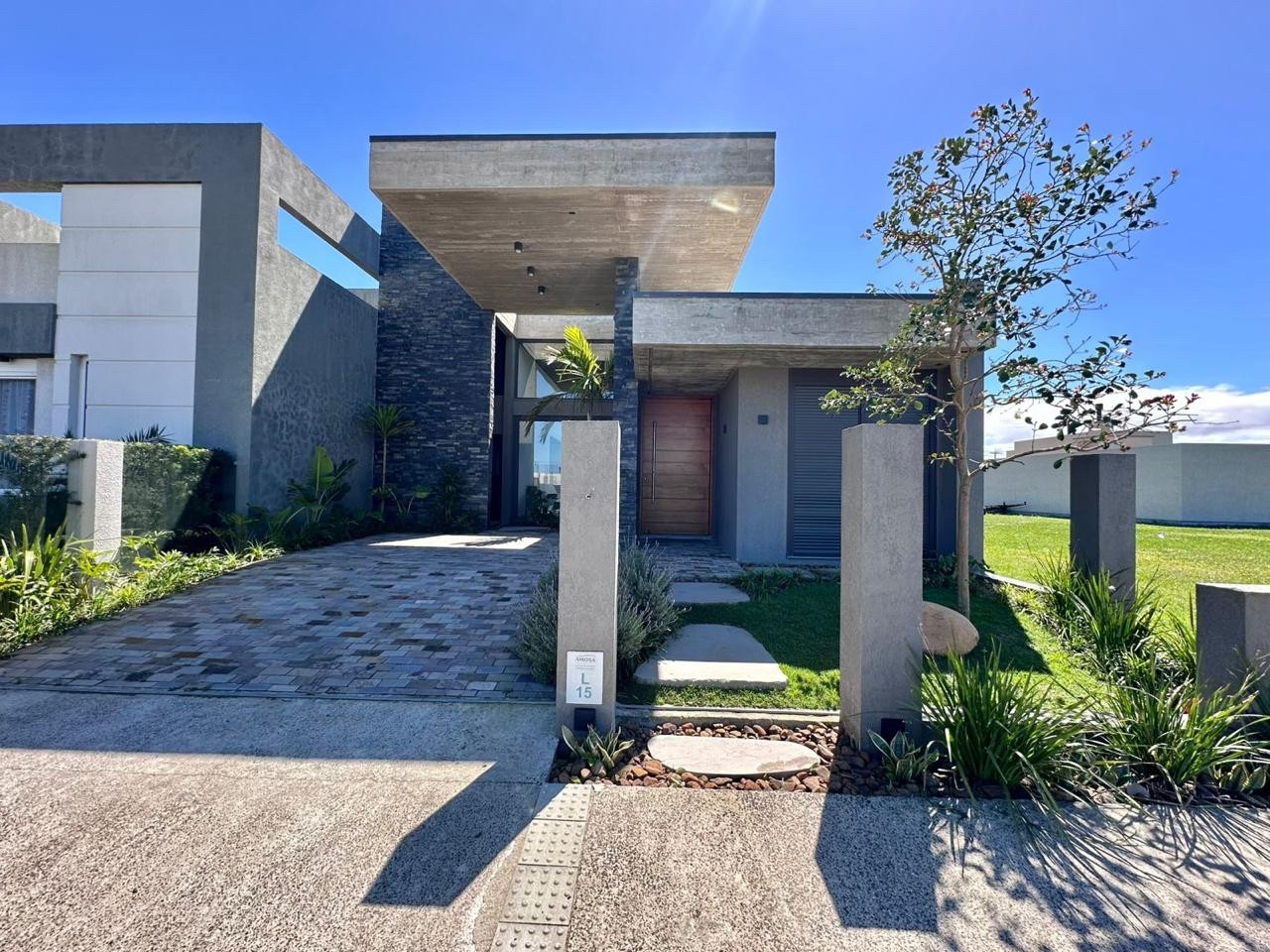 Casa 3 dormitórios para venda, Centro em Xangri-lá | Ref.: 3742