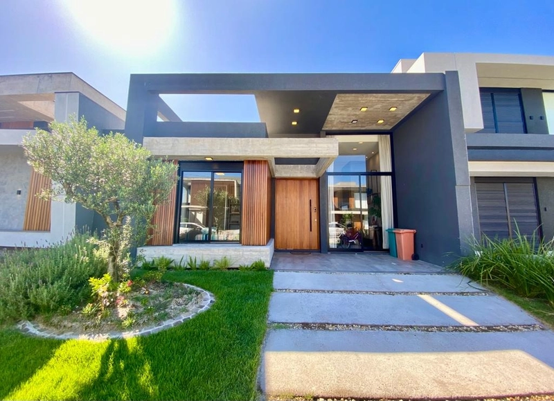 Casa em Condomínio 4 dormitórios para venda, Centro em Xangri-lá | Ref.: 3784