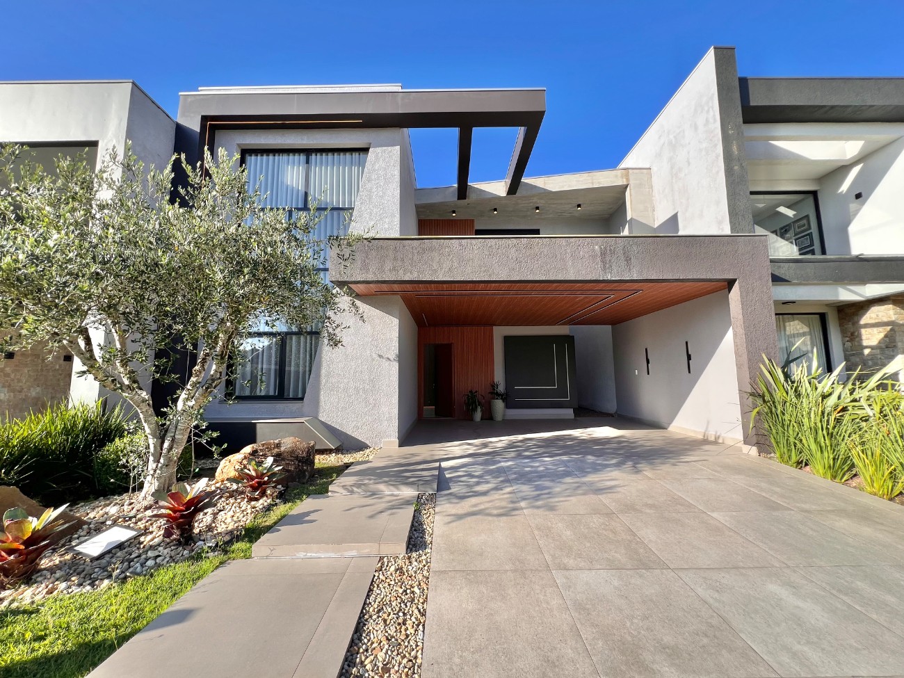 Casa em Condomínio 4 dormitórios para venda, Centro em Xangri-lá | Ref.: 3840