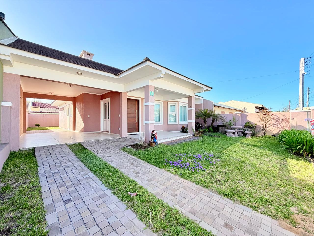 Casa 3 dormitórios para venda em Atlantida Sul | Ref.: 4002