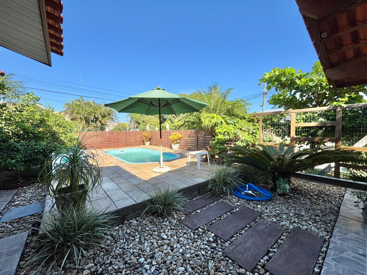 Casa 4 dormitórios para venda, Santo Antonio  em Capão da Canoa | Ref.: 4624