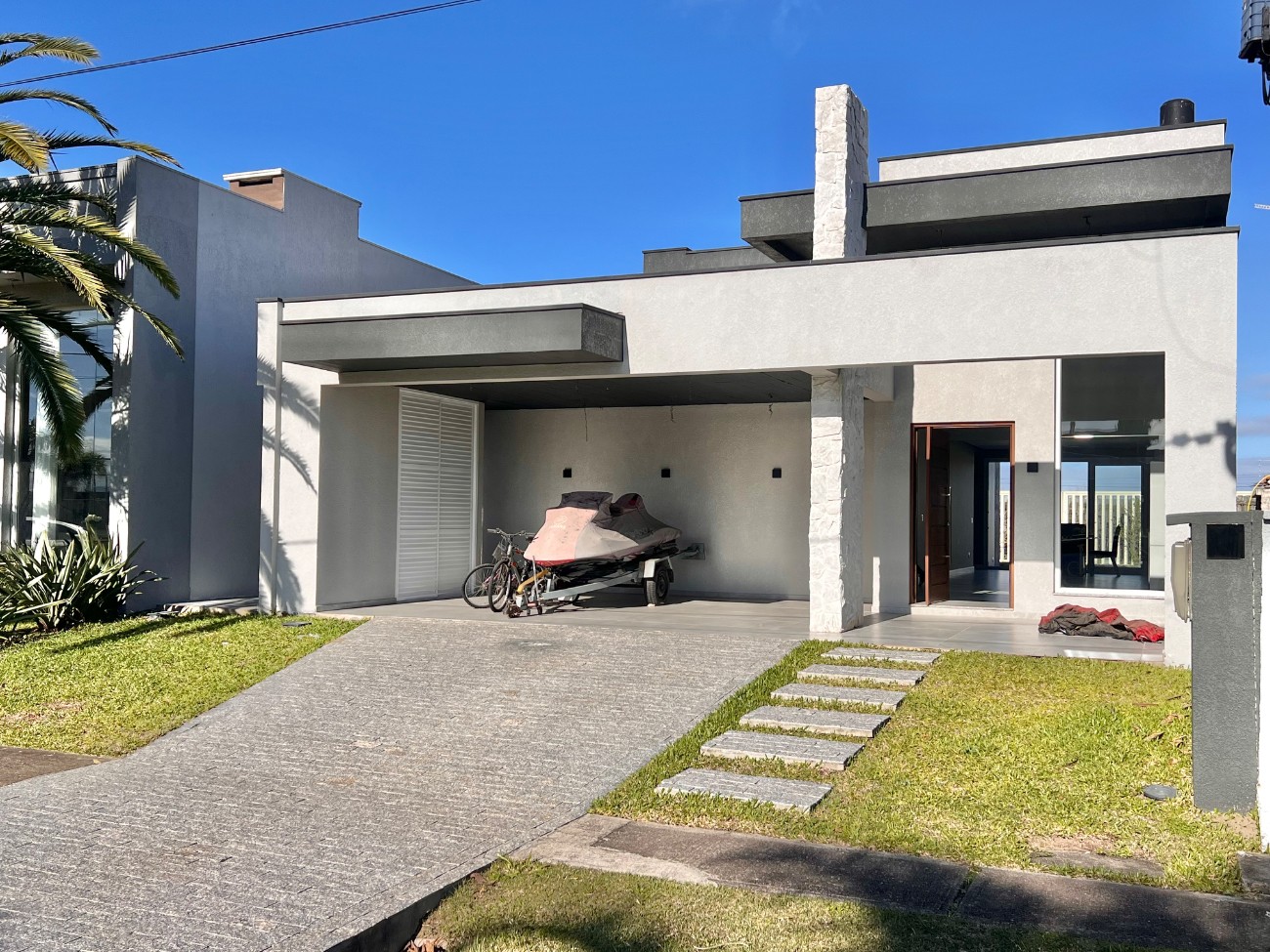 Casa em Condomínio 4 dormitórios para venda, Parque Antártica em Capão da Canoa | Ref.: 671