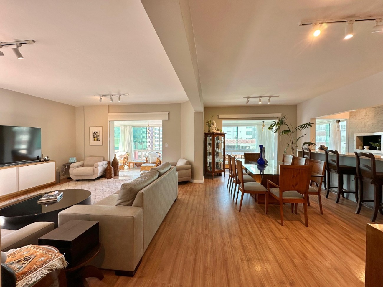 Apartamento 4 dormitórios para venda, Zona Nova em Capão da Canoa | Ref.: 677