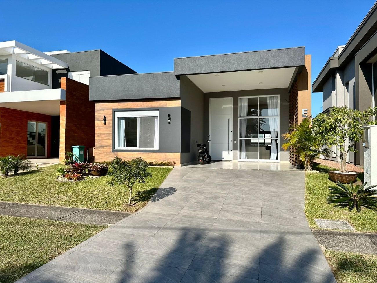Casa em Condomínio 4 dormitórios para venda, Parque Antártica em Capão da Canoa | Ref.: 81